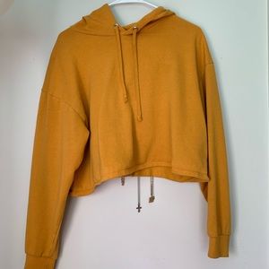 Cropped yellow long sleeve